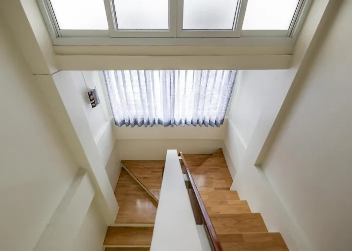 At Four-6 Bed, Center, Nana Bts, Mbk, World, Siam *