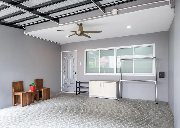 At Four-6 Bed, Center, Nana Bts, Mbk, World, Siam Villa Bangkok