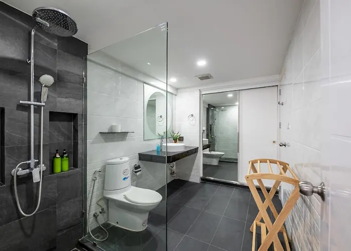 Villa At Four-6 Bed, Center, Nana Bts, Mbk, World, Siam *